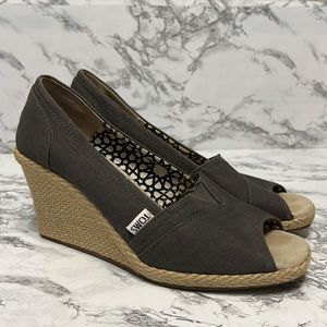 Toms high heel wedge shoes. Color is gray, size 9 1/2